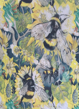 Poly Georgette - Large Busy Bees 1 meter remaining - PG_15